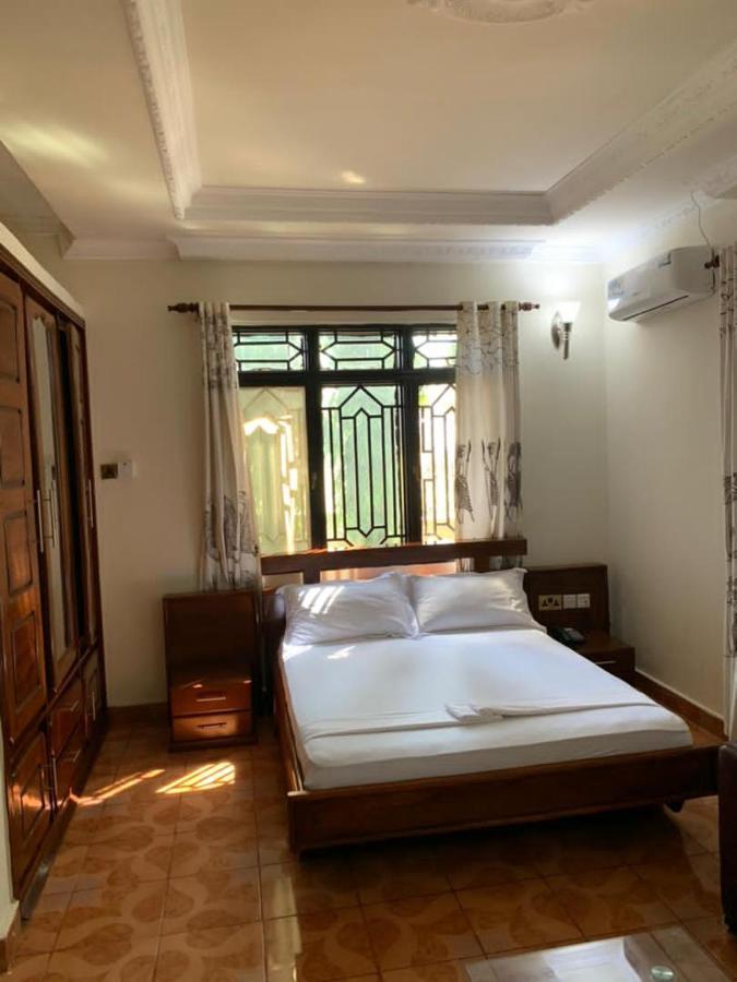 Coast View Resort Kigoma Luaran gambar